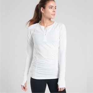 Athleta Pacifica Contoured Top in Bright White Size Small Long Sleeve UPF 50 L1